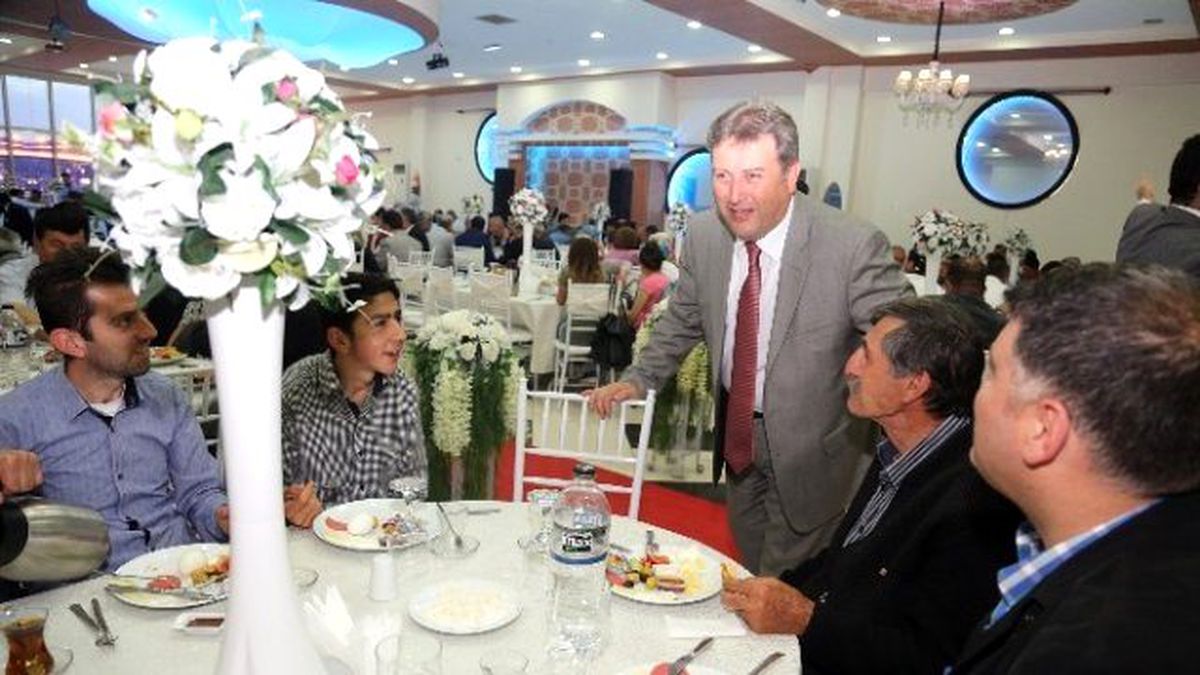 Talas\'ta Esnafla Buluşma