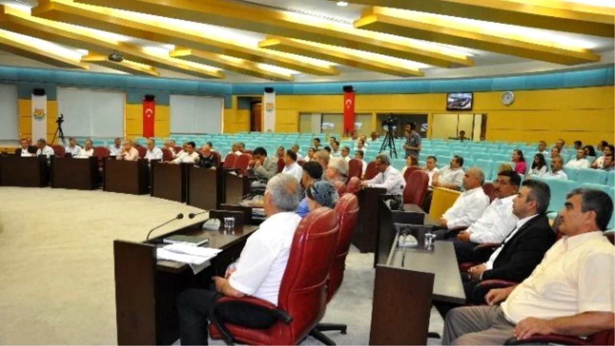 Tarsus Belediye Meclisi Tüm Kararları Oybirliğiyle Aldı