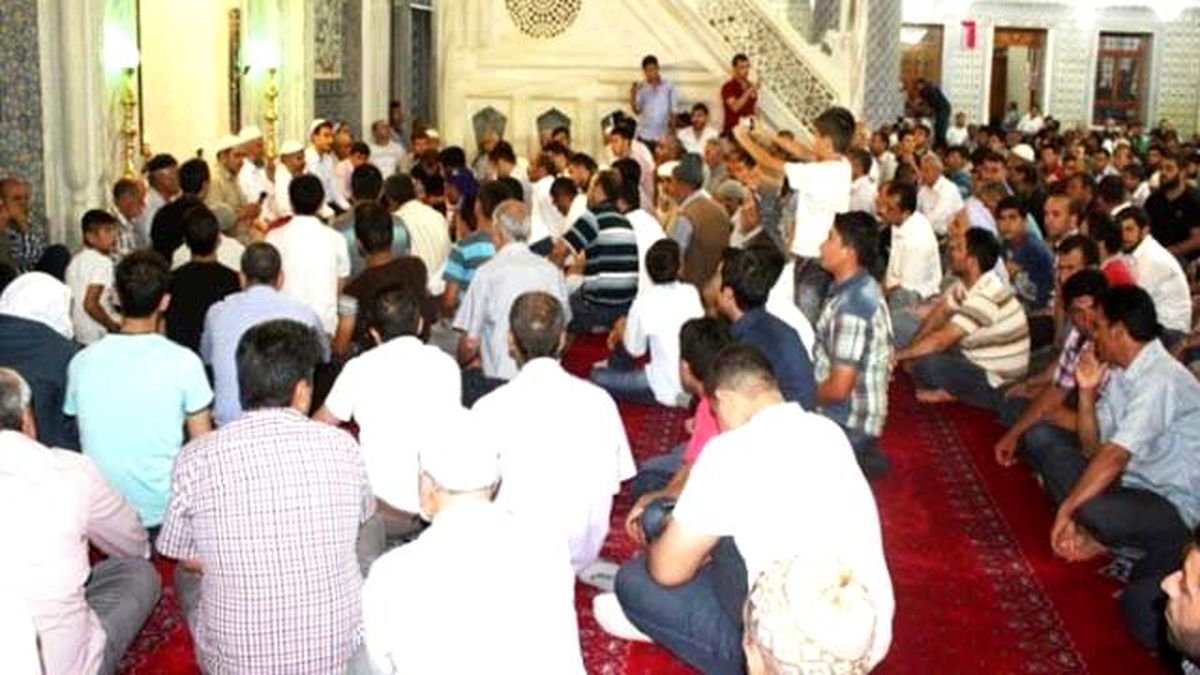 Urfa\'da Berat Kandili