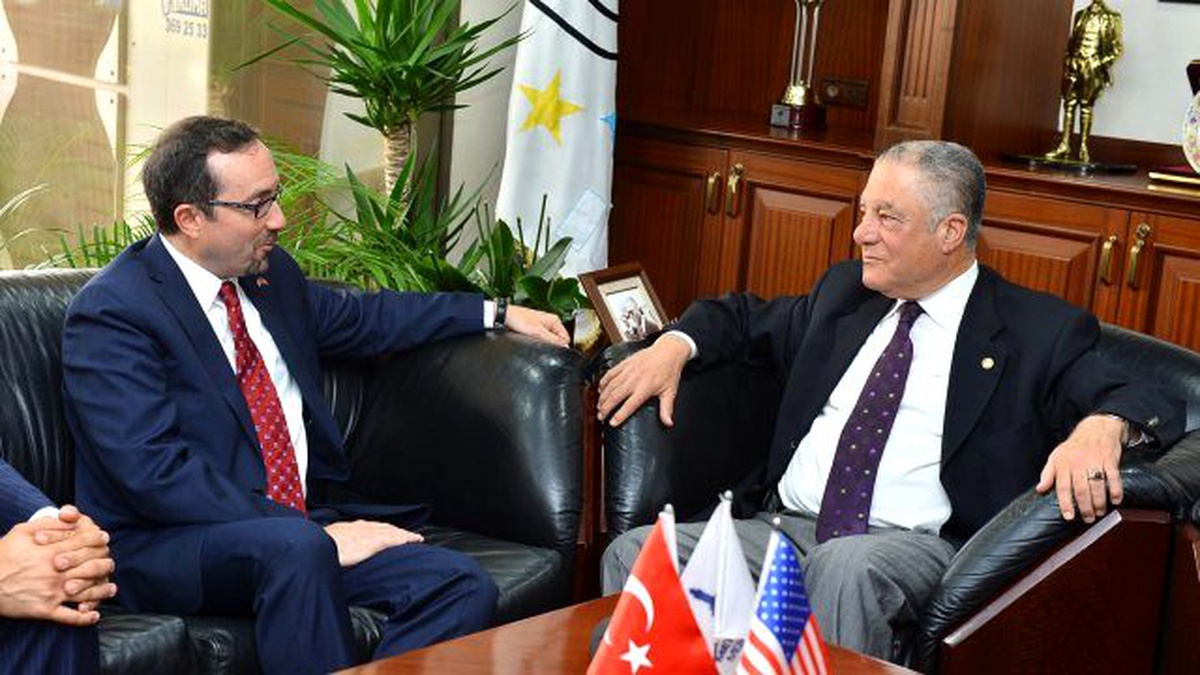 ABD Büyükelçisi\'nden Nezaket Ziyareti