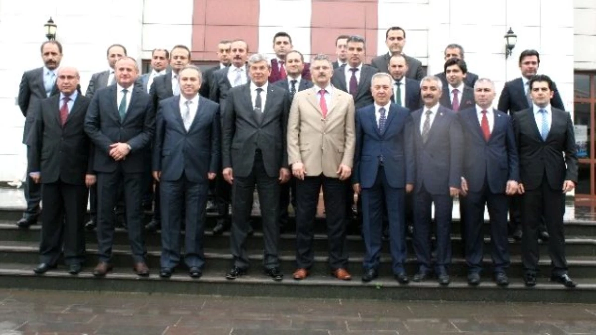 Adalet Bakanı İpek Düzce\'de Ziyaretlerde Bulundu