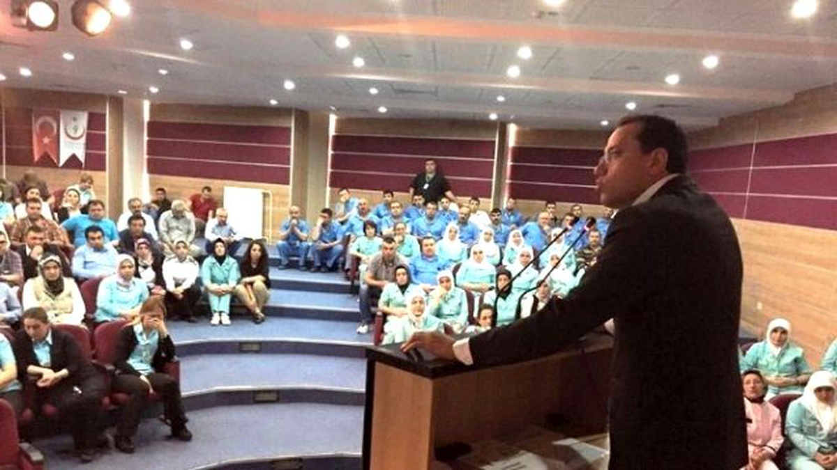 AK Parti Milletvekili Adayları Hizmet Alımı ile Çalışan Personellerle Buluştu