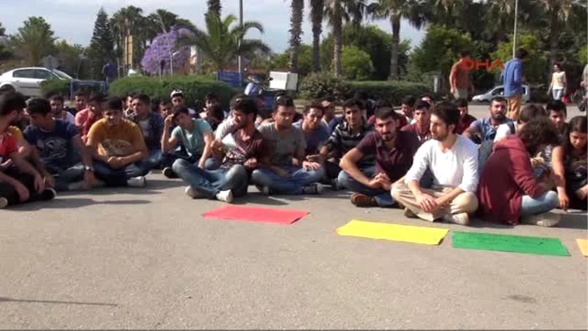 Antalya Öğrencilerden Yurt Ücreti Zammına Protesto