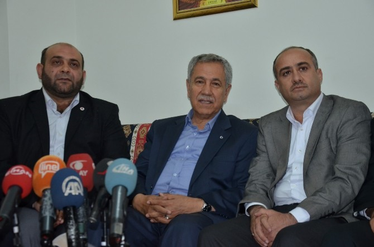 Arınç, Uyuşturucuyla Mücadele İçin 8 Bakanlıkla Çalıştıklarını Söyledi