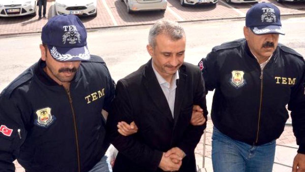 Askeri Lise Sınavında Usulsüzlük Operasyonu: 4 Gözaltı (2)