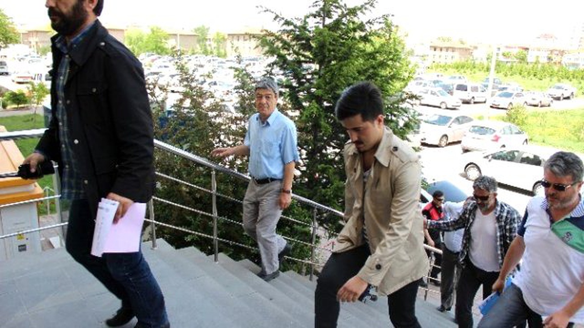 Askeri Lise Sınavları\'nda Usulsüzlük İddiasında Ankara\'da Gözaltına Alınan Zanlı, Kayseri\'ye...