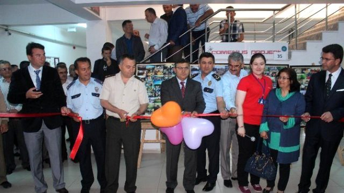 Beyşehir\'de Tübitak Bilim Fuarı Açılışı