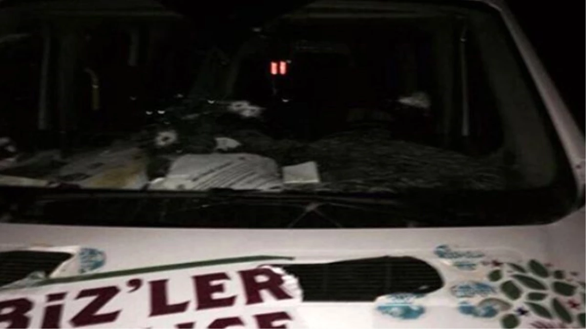 Bingöl\'de HDP\'nin Seçim Minibüsünün Şoförü Öldürüldü