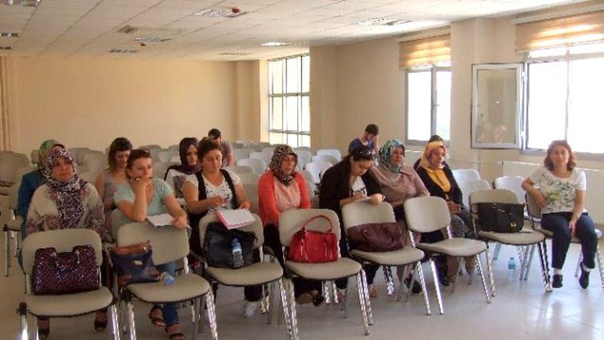 Burhaniye\'de Tarımsal Nüfus Gençleşiyor Projesi