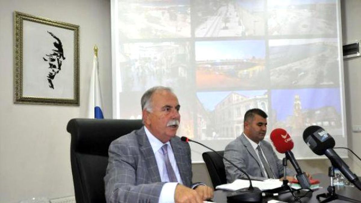 CHP\'li Başkan Gökhan\'dan AK Parti İçin \'Korku ve Çöküş\' Yorumu