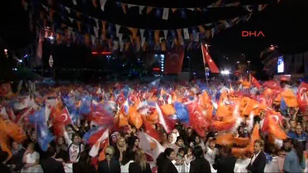 Davutoğlu Bağcılar\'da Konuştu