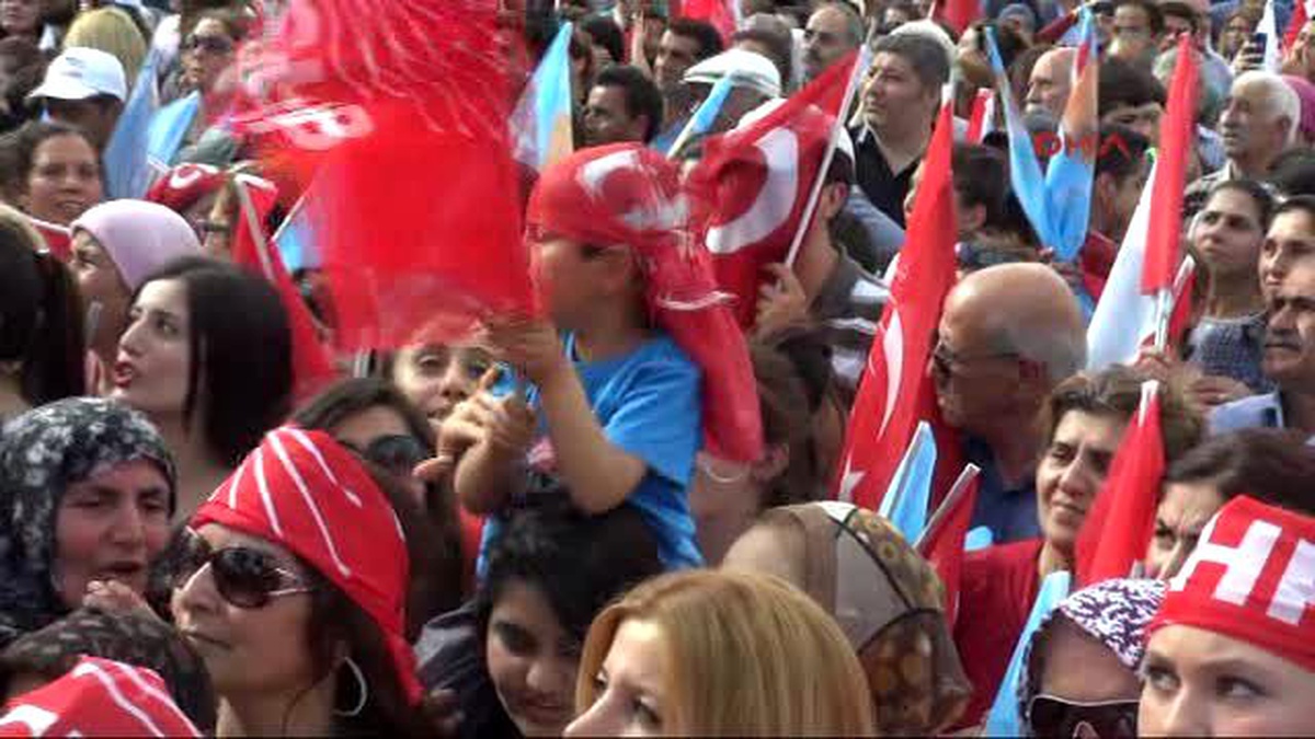 Elazığ "Altın Klozetli Tuvaletleri Kullananların Partisi Oldular"