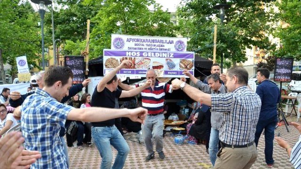 Gemlik\'te Hemşehri Şenlikleri Coşkusu