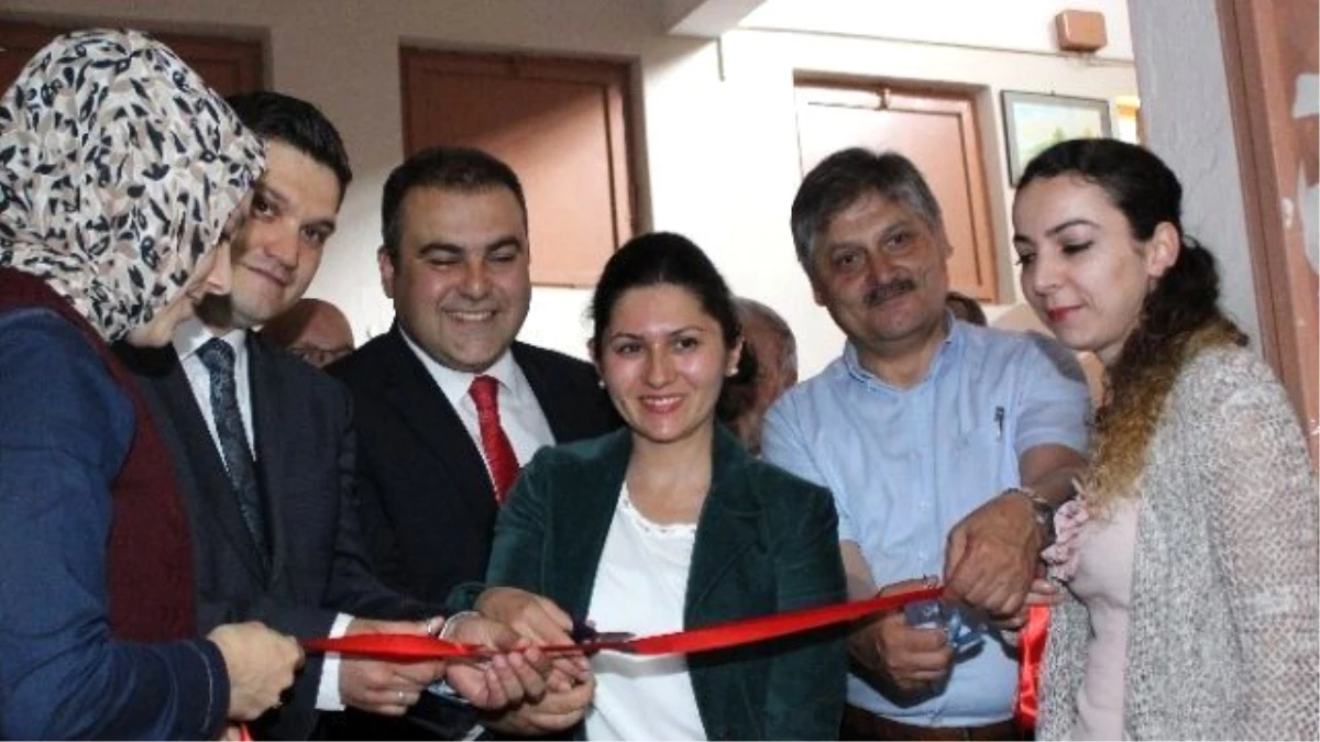 Görele Belediye Başkanı Tolga Erener Sergi Açılışına Katıldı.
