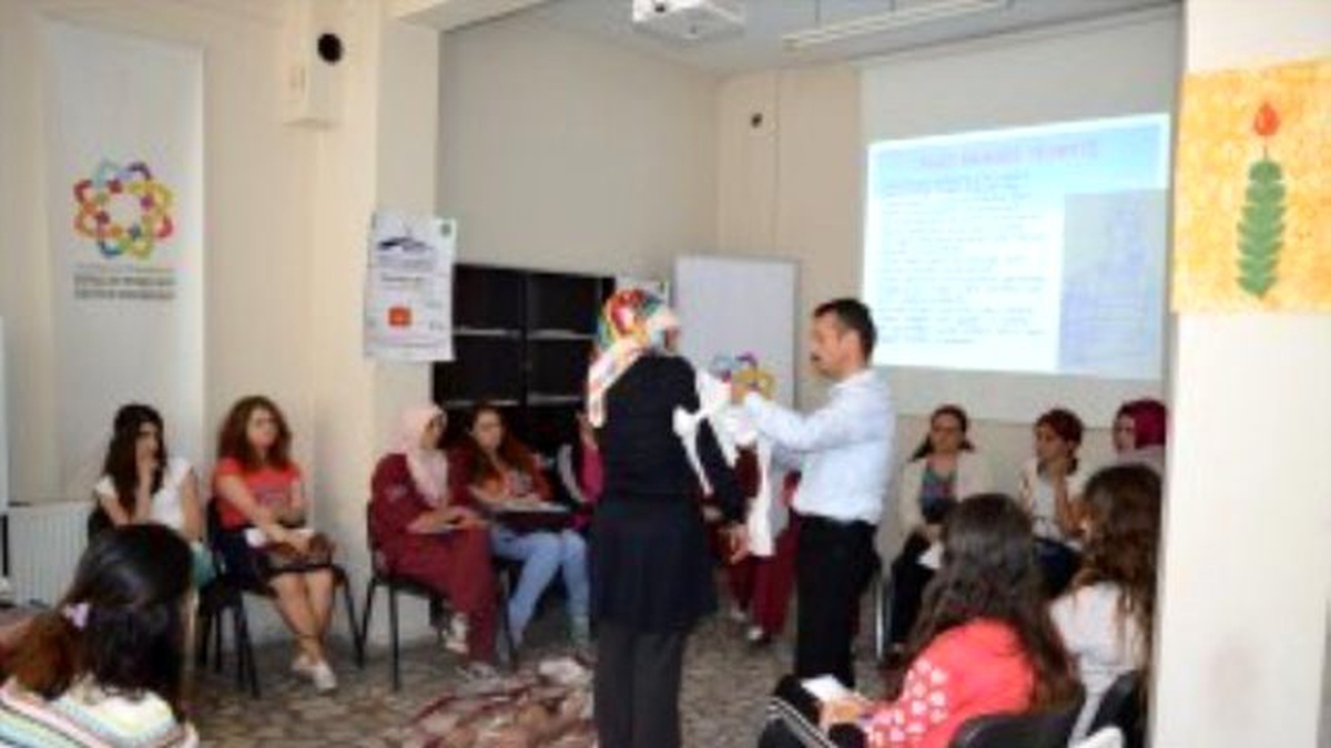İlk Yardım Kursiyerleri Sertifikalarını Aldı