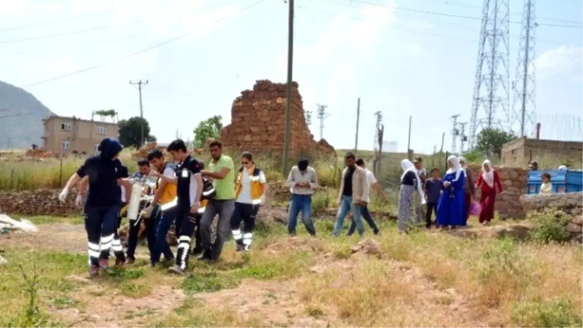 İntihara Teşebbüs Eden Kadına İlk Müdahale Askerden