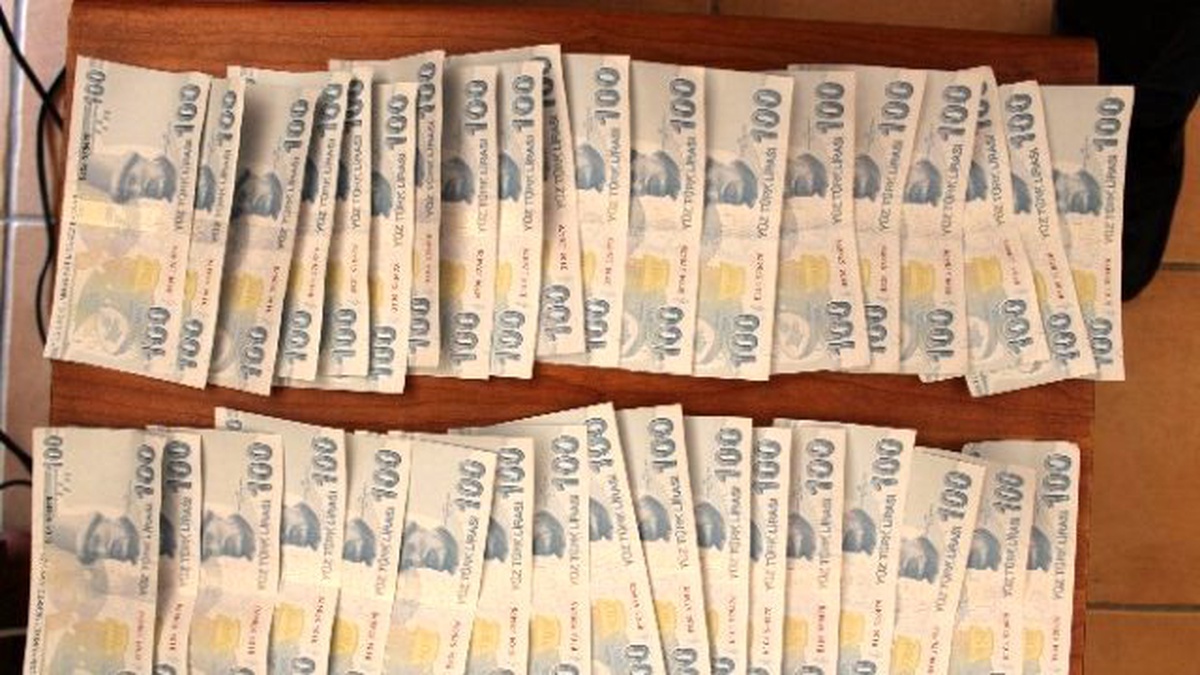 Piyasaya Sahte Para Sürmek İsterken Yakalandı