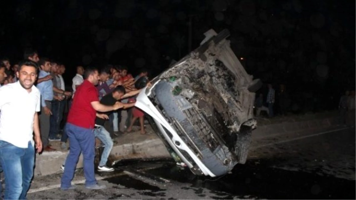 Silopi\'de Trafik Kazası: 4 Yaralı