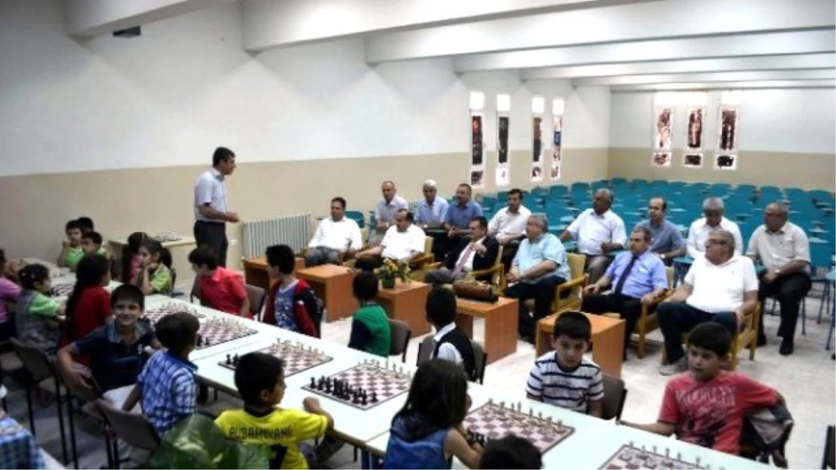 Söke\'de Doğru Hamlede Buluşalım Satranç Turnuvası Sona Erdi