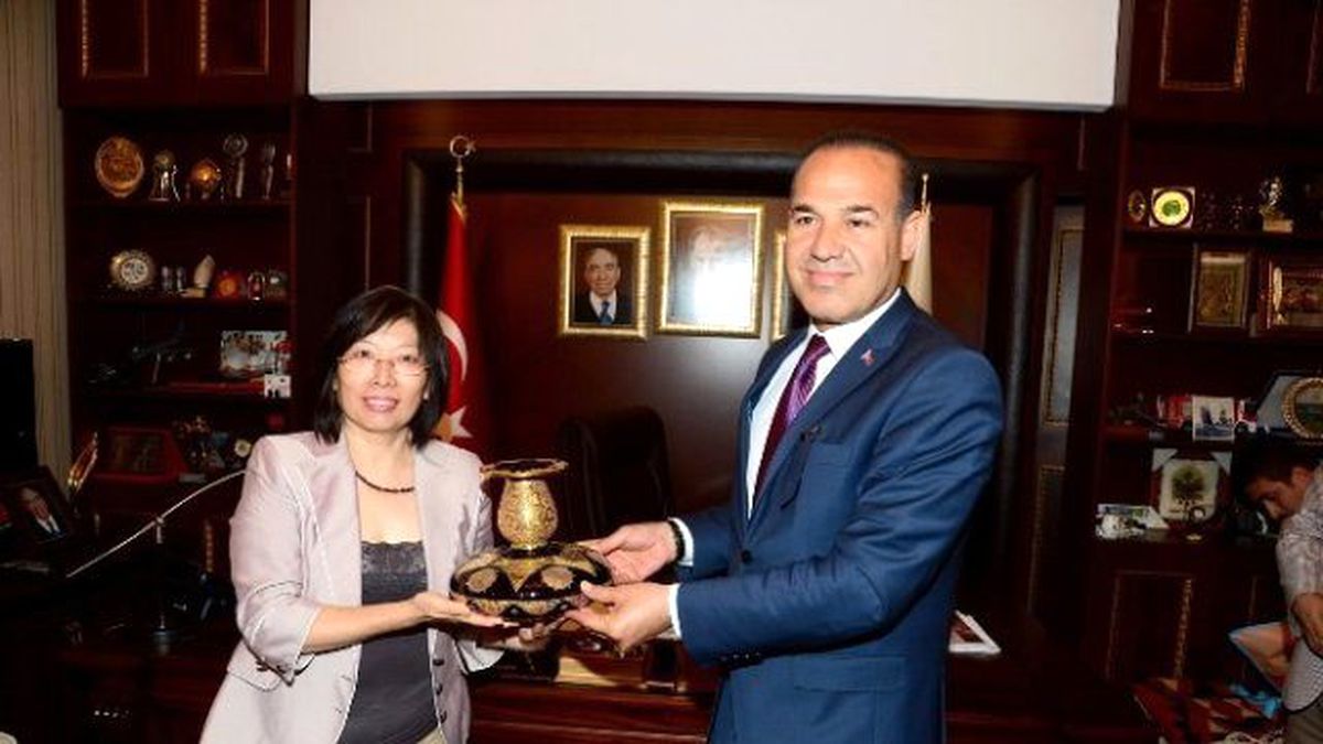 Sözlü: "Türkiye-çin İş Birliğinin En Başarılı Örnekleri Adana\'da Olmalı"