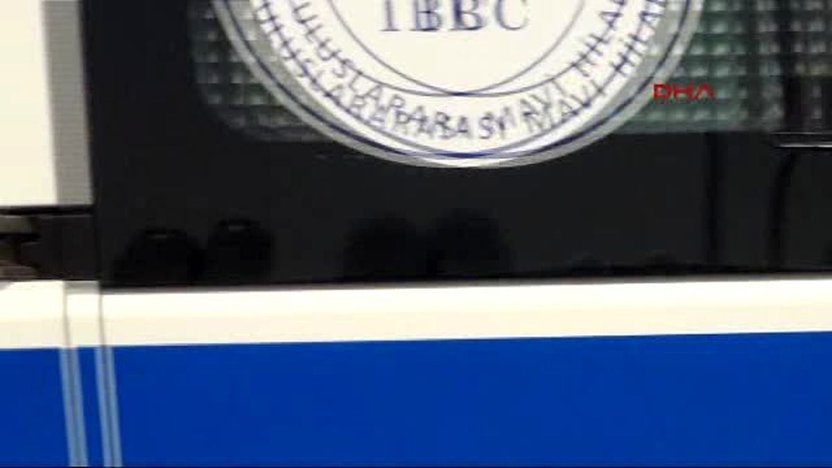 Suriye\' de Varil Bombalı Saldırıda Yaralananlar Türkiye\' Ye Getirildi