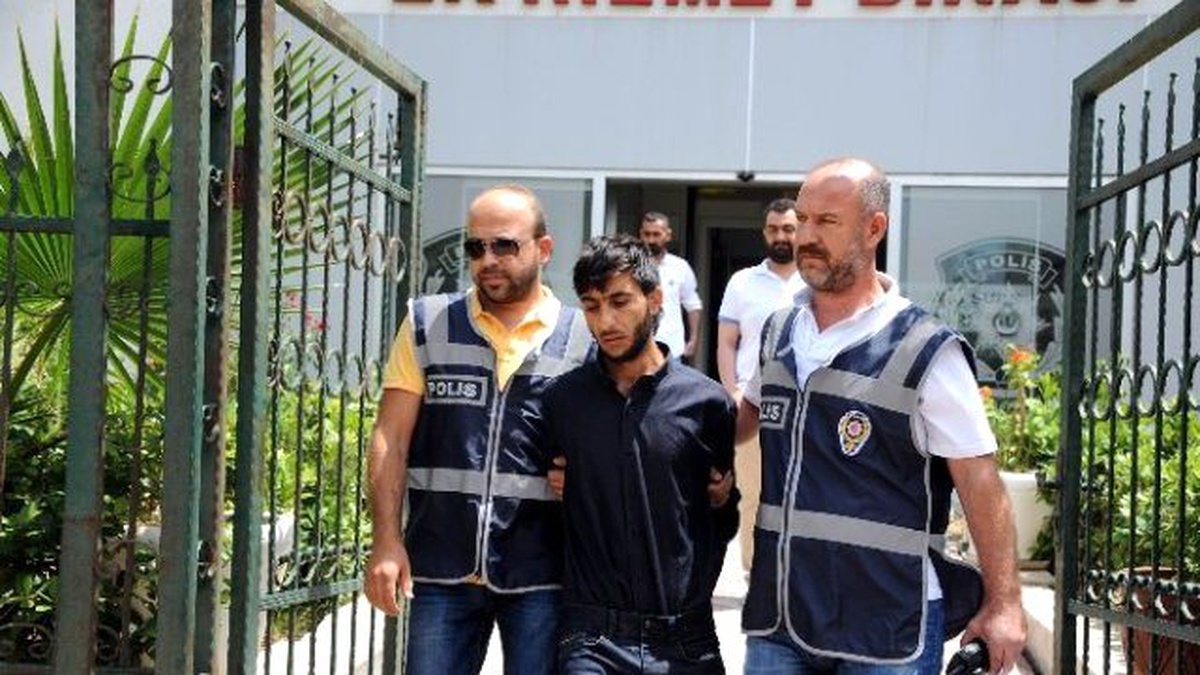 Suriyeli Cinayet Zanlısı Adliyeye Sevk Edildi