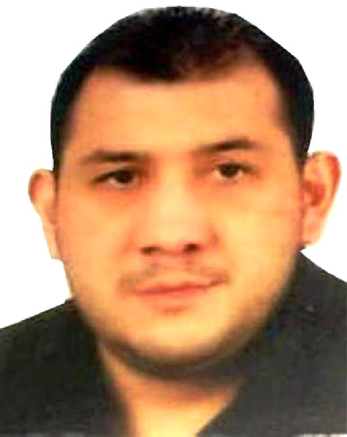 Tır\'la Çarpışan Otomobilin Sürücüsü Öldü