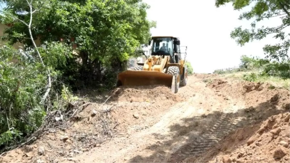 30 Yıllık Yol Sorunu Çözüldü