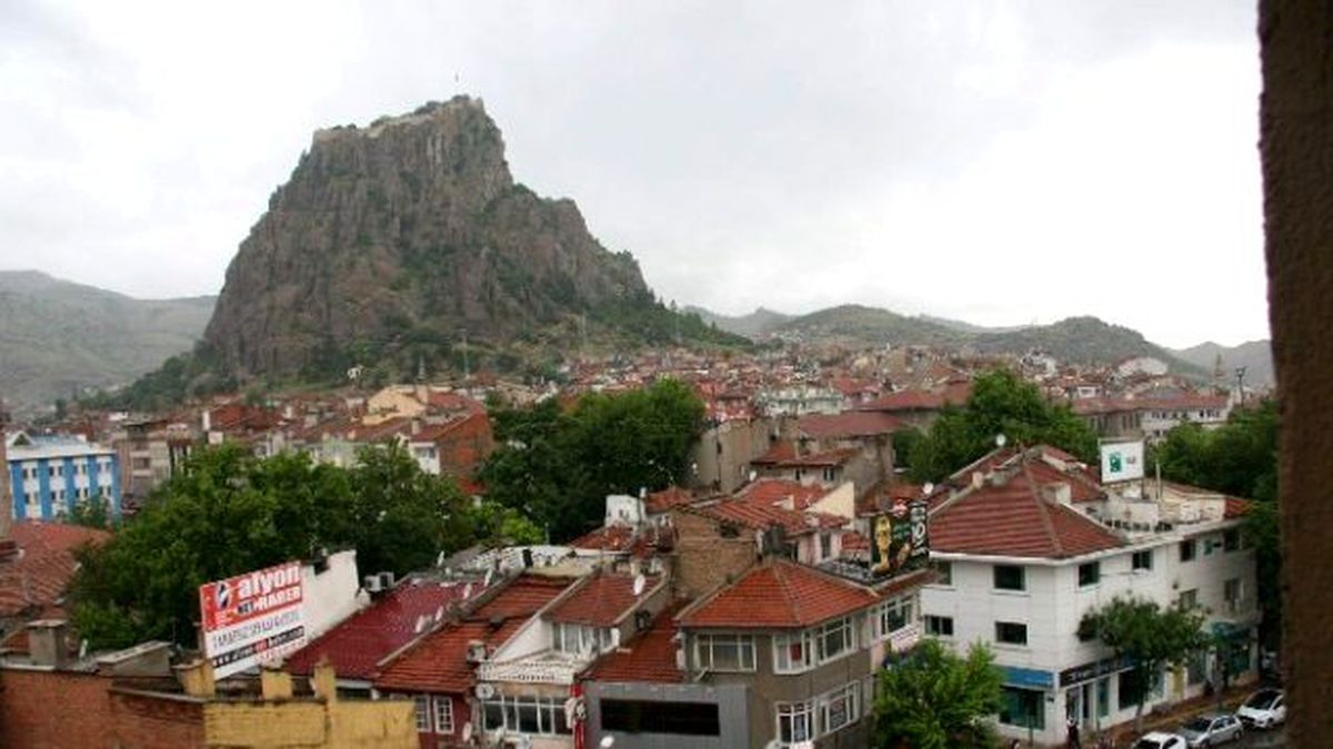 Afyonkarahisar\'da Seçim Günü Hava Yağışlı Olacak