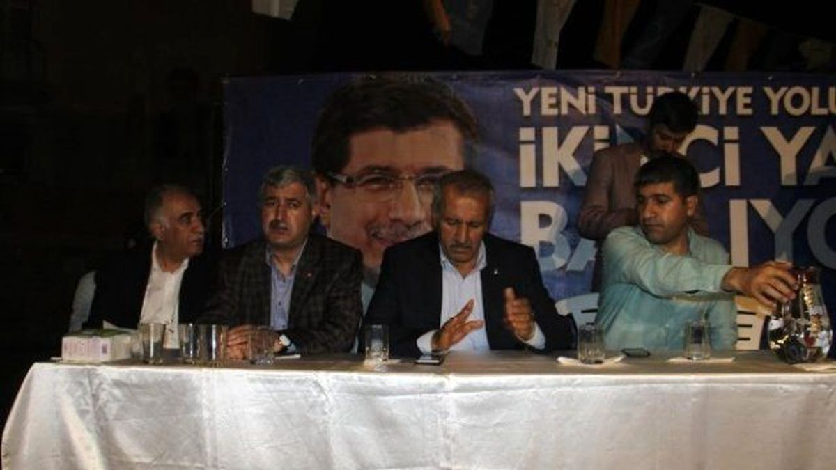 Ak Parti, Yaka Mahallesi\'nde