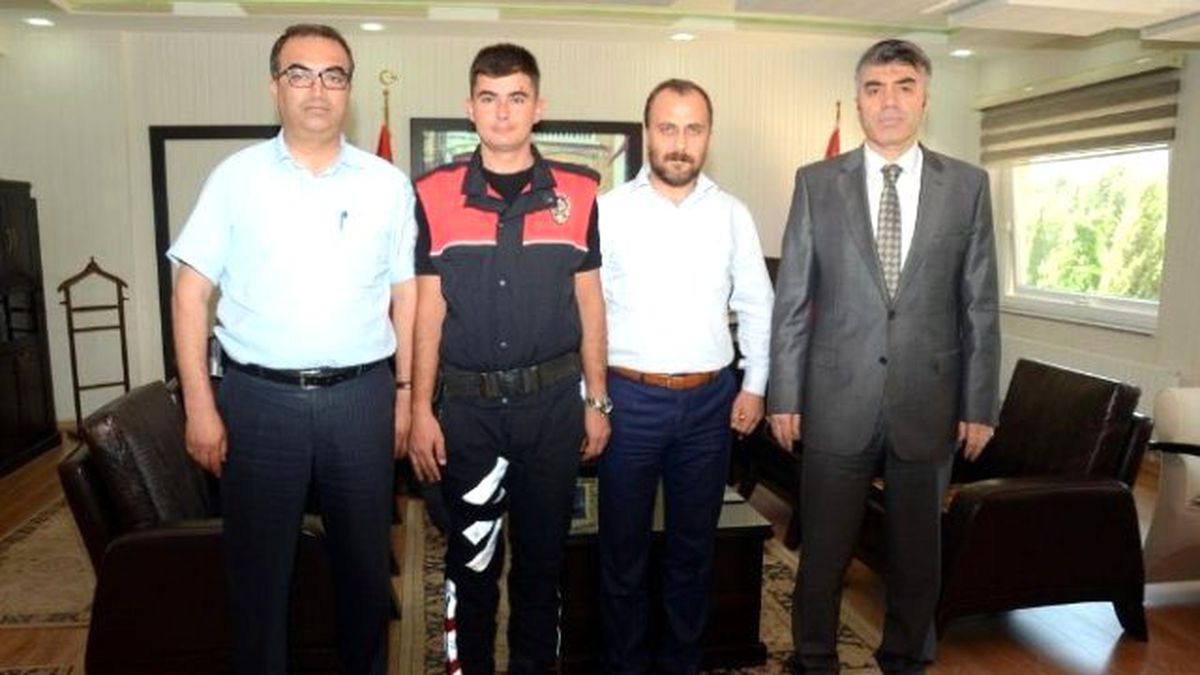 Ayın Polisleri Ödüllendirildi