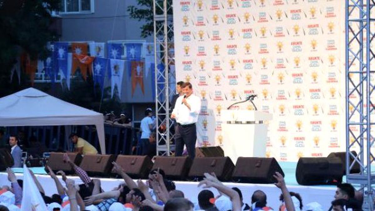 Başbakan Davutoğlu\'dan Chp, MHP ve Hdp\'ye Üçlü Çete Suçlaması (2)