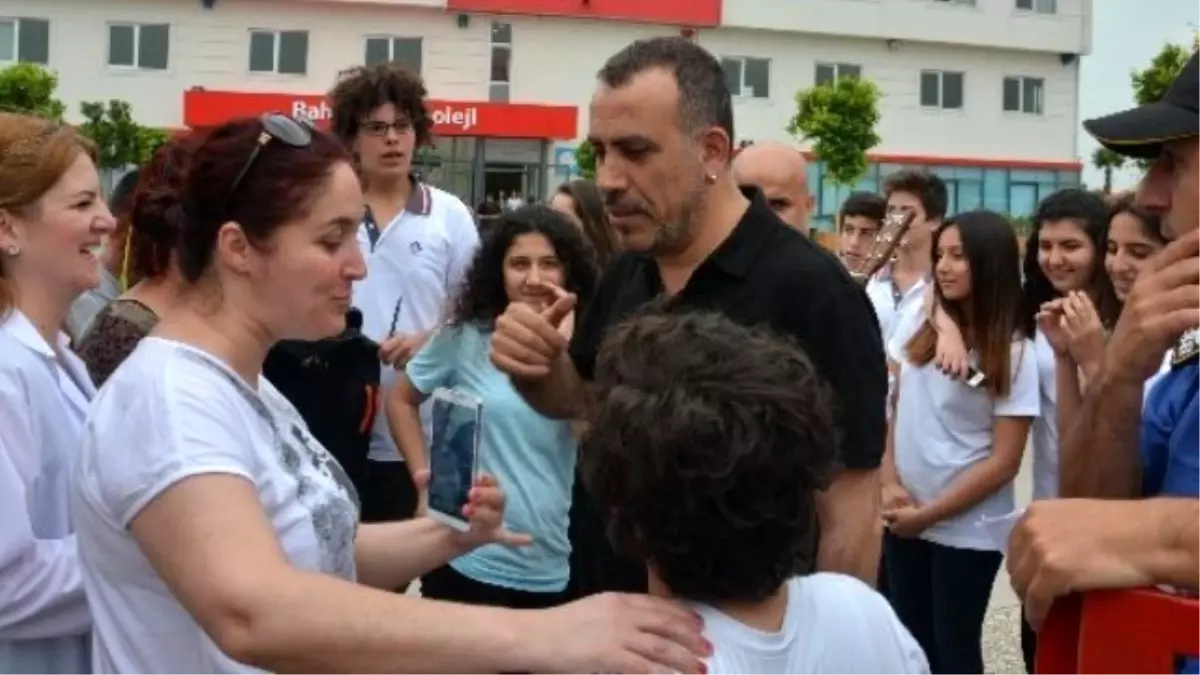 Haluk Levent Öğrencilerle Buluştu