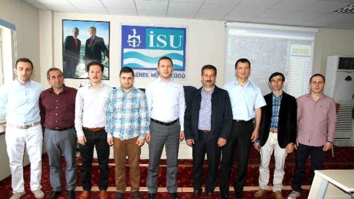 İsu Tecrübesini Tiski ve Vaski\'yle Paylaştı