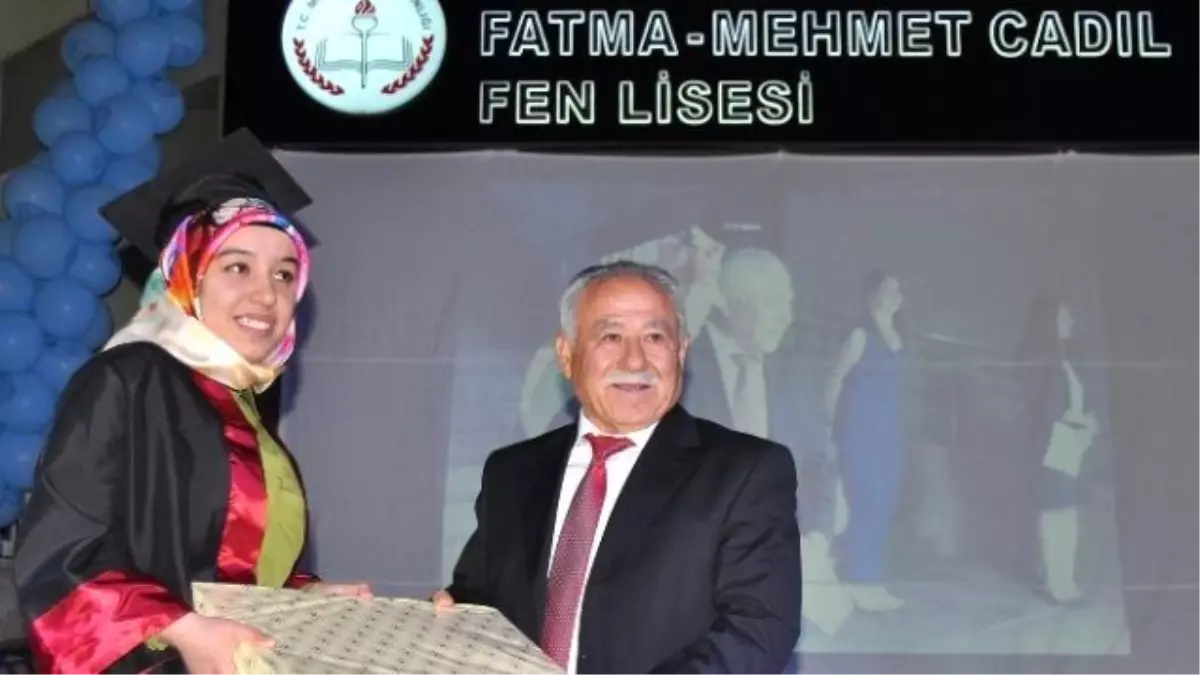 Korkuteli Anadolu Öğretmen Lisesi İlk Mezunlarını Verdi