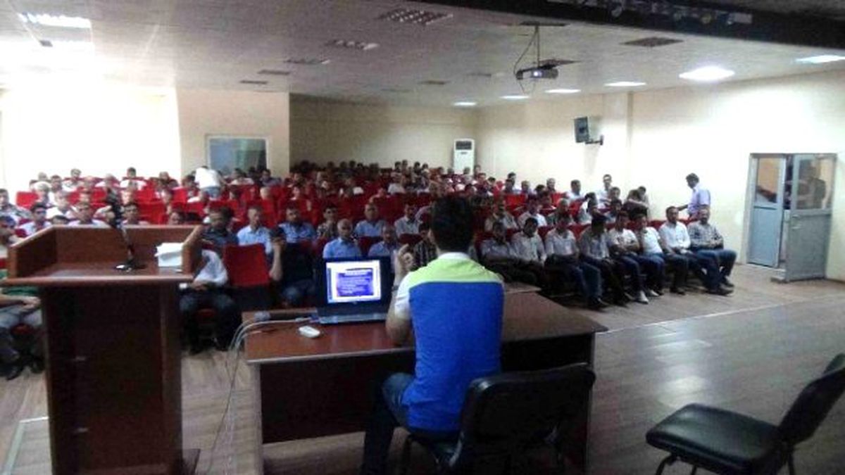 Kulp\'ta Okul Servis Şoförlerine Seminer Verildi