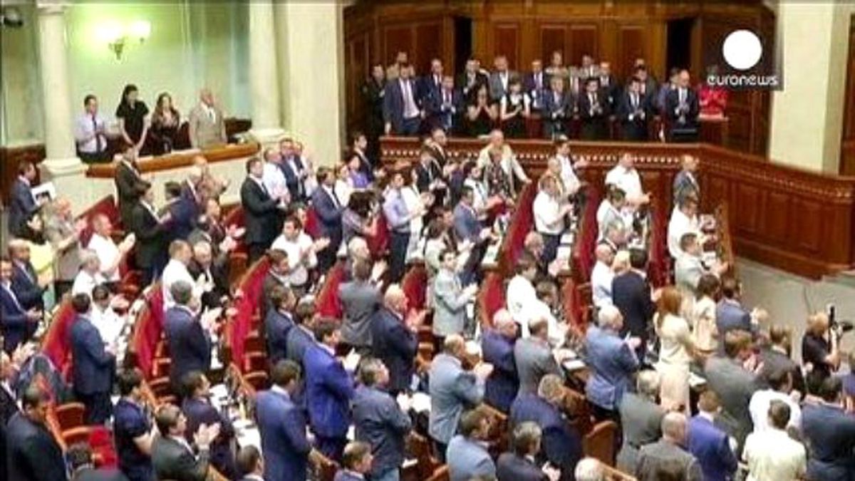 Ukrayna\'da Çatışmalar Şiddetlendi Ateşkes Çatırdıyor