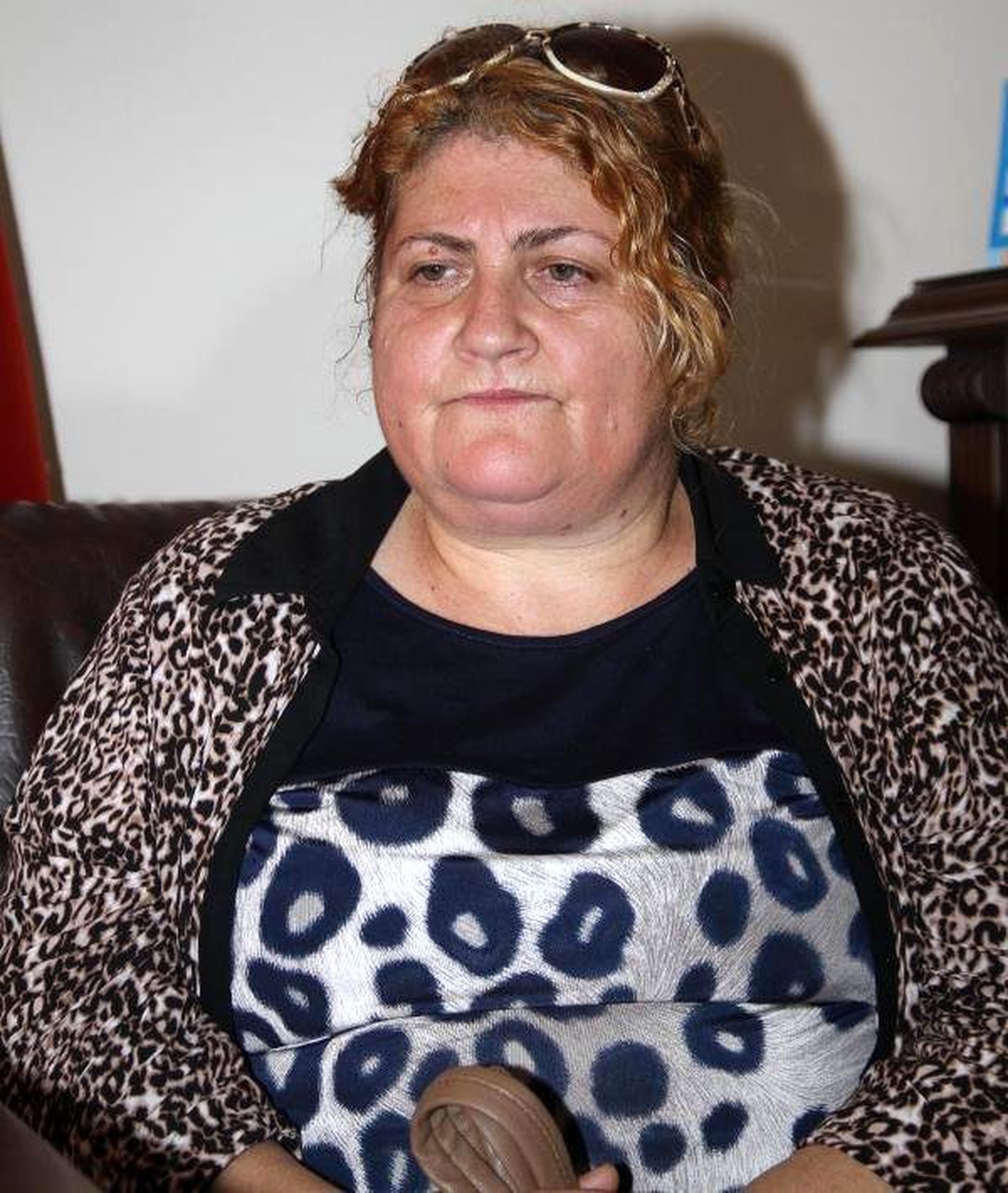 Ak Partililere \'Bozkurt\' İşareti Yapan Kadına Dayak Suçlaması
