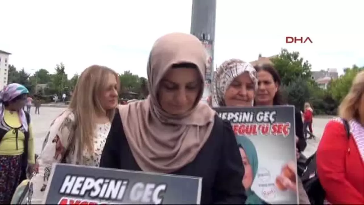 Bağımsız Adaydan Seçmenlere Kapruz İkramı