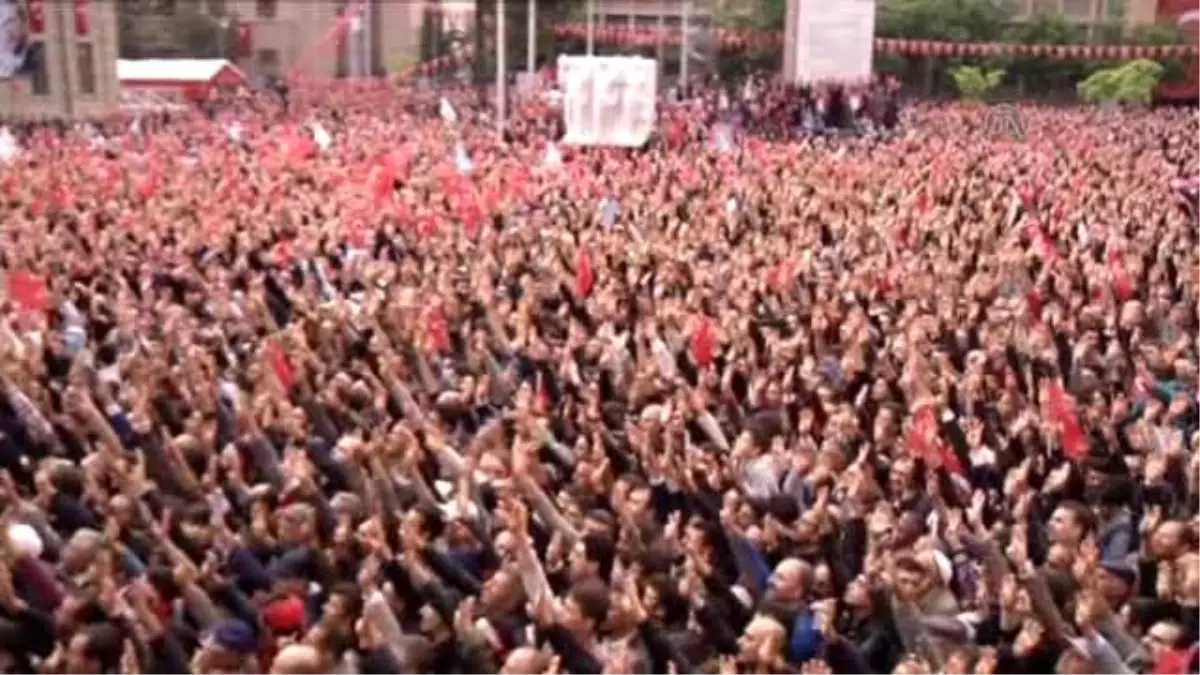 Cumhurbaşkanı Erdoğan, Vatandaşlara Hitap Etti (11)