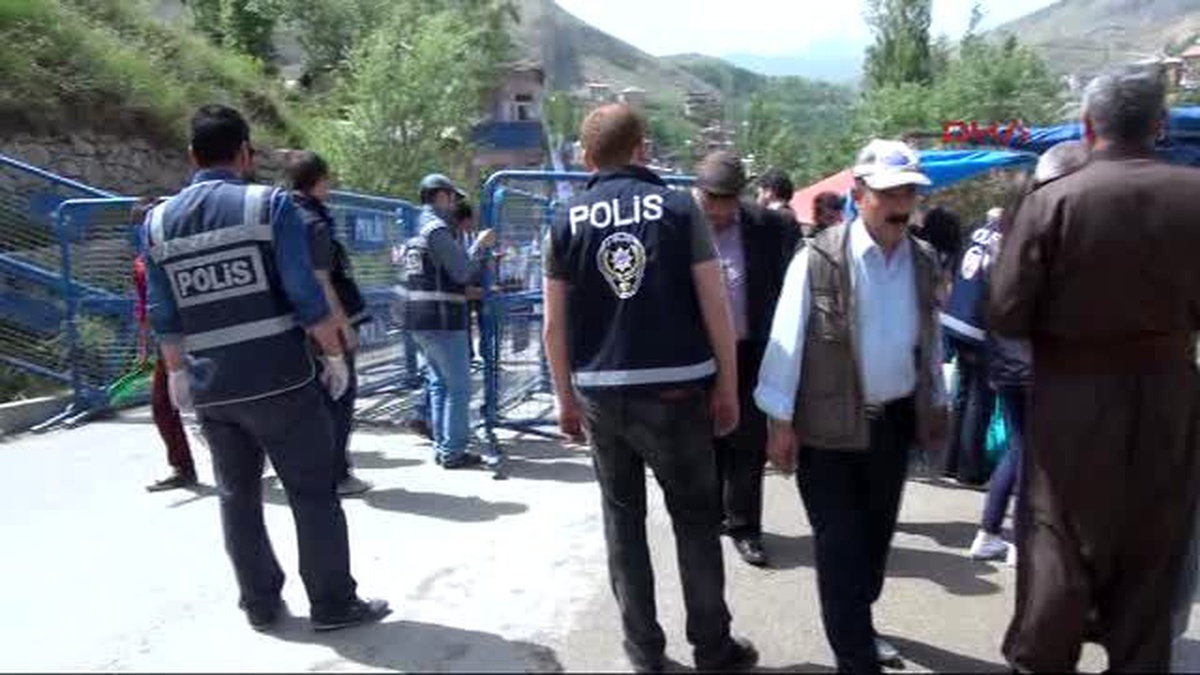 Hakkari Yüksekdağ Bize Zulmü Dayatanlar 7 Haziran\'dan Sonra Karalar Bağlayacak 1-