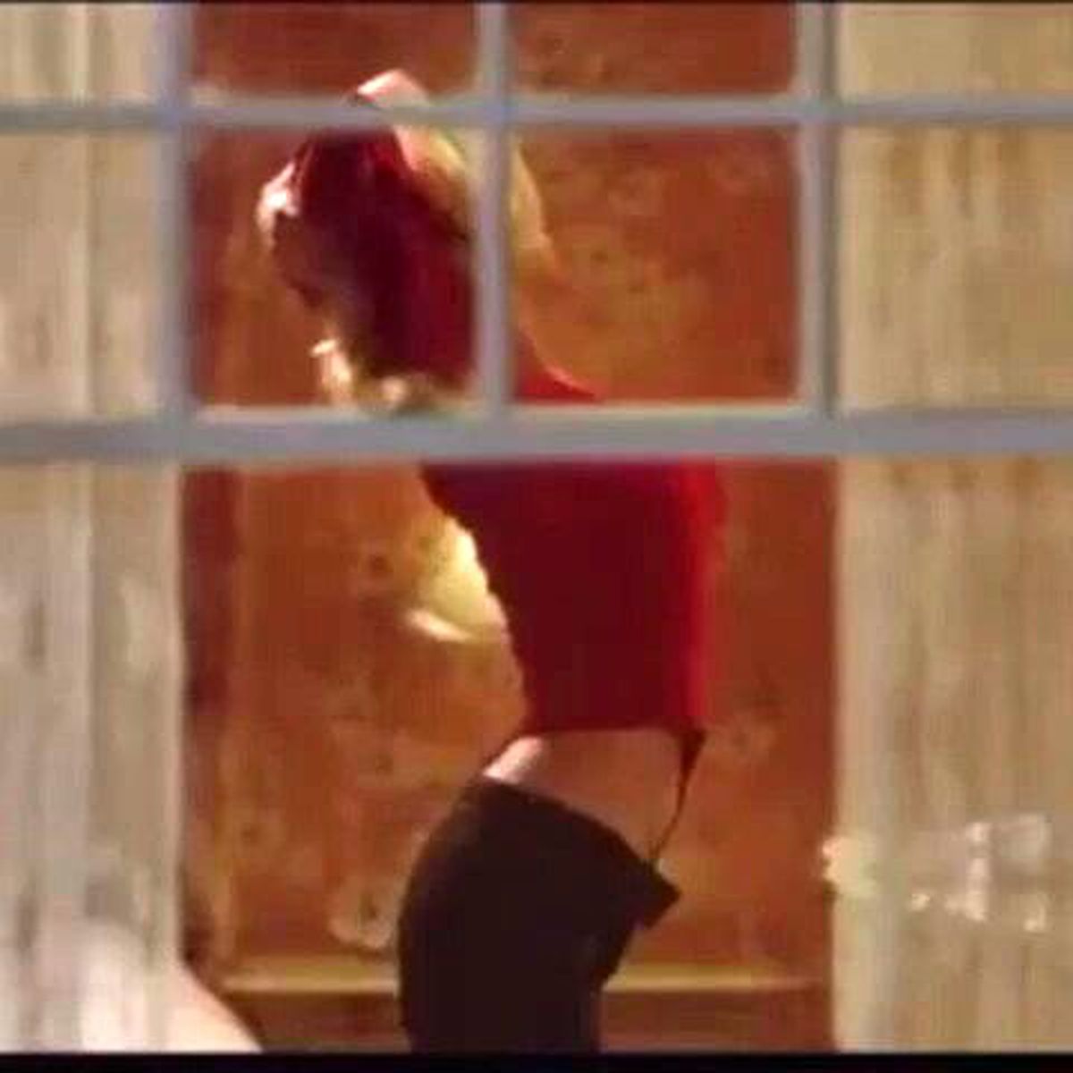 Hanımından Şikayetçi Azgın Dede