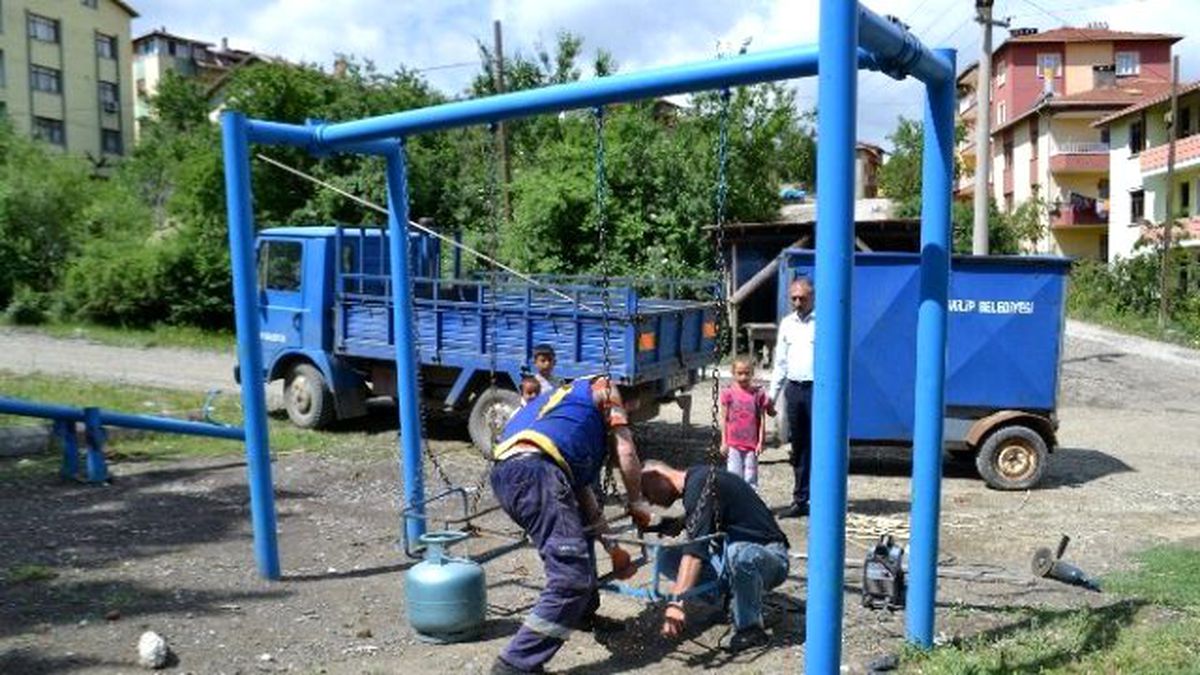 İskilip\'te Parklar Bakıma Alındı