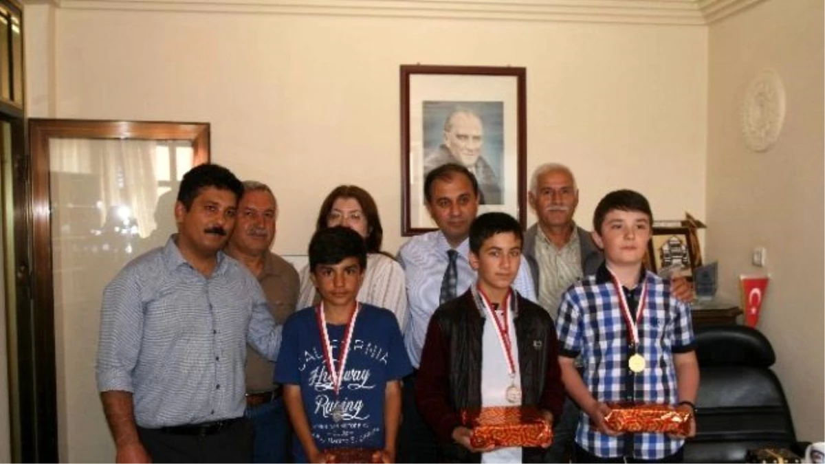 Kulu\'da Matematik Yarışması Ödülleri Verildi