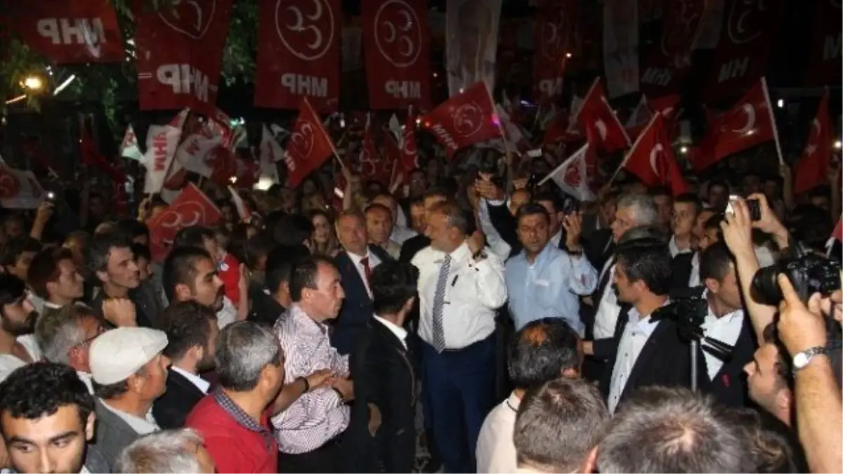 MHP Grup Başkan Vekili Oktay Vural\'dan Çan\'da Gece Mitingi