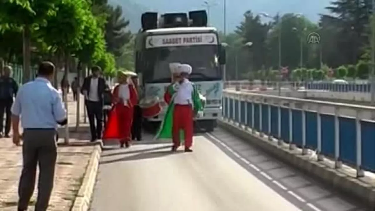 Milletvekili Adayından "Tellallı" Seçim Çalışması