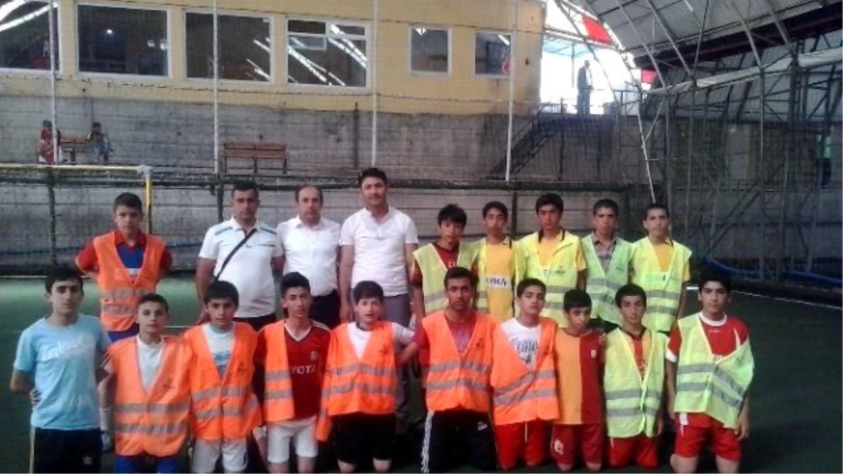 Orduzu Okullar Arası Yaz Futbol Turnuvası Başladı