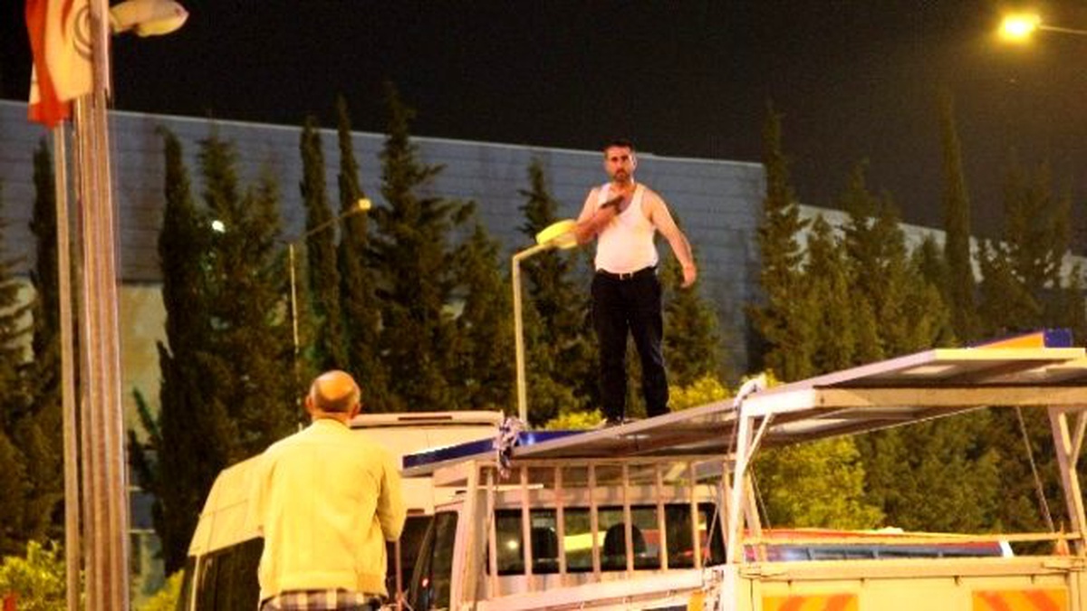 Akaryakıt İstasyonunda İntihara Kalkıştı