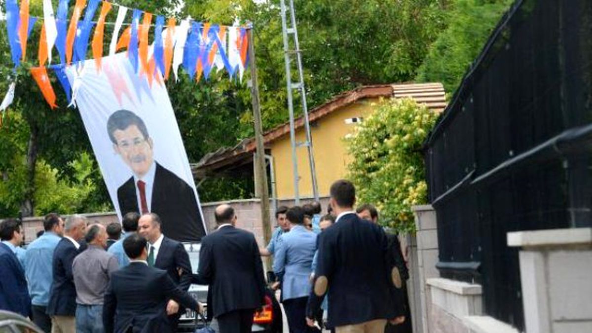 Davutoğlu: Hdp Saldırısında Kirli El Var(2)