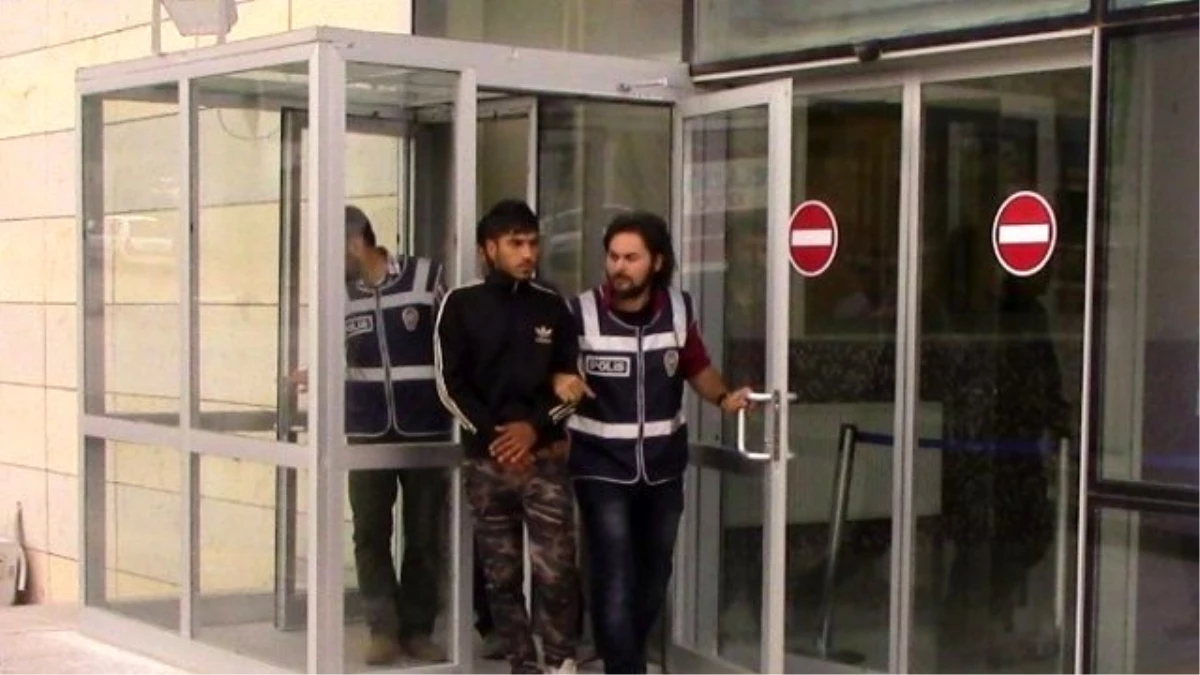 Elazığ\'da İş Yeri Hırsızlarını Güvenlik Kamerası Yakalattı